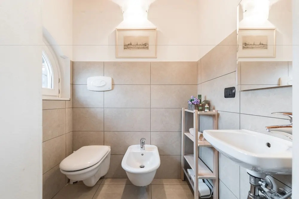 Central Comfy Apartment