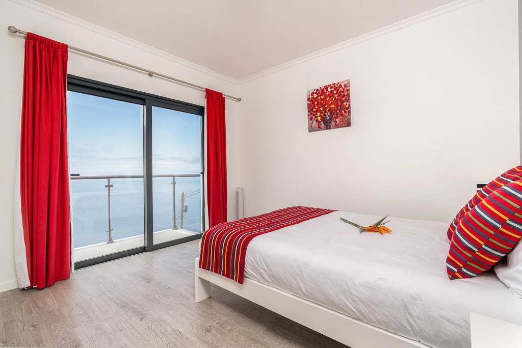 Contemporary Villas | Sunset Cliff 2