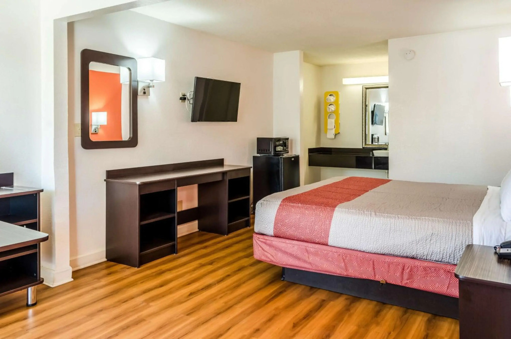 Motel 6-Saraland, AL