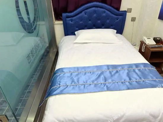 Jidu Holiday Hotel (Harbin Engineering University Branch)