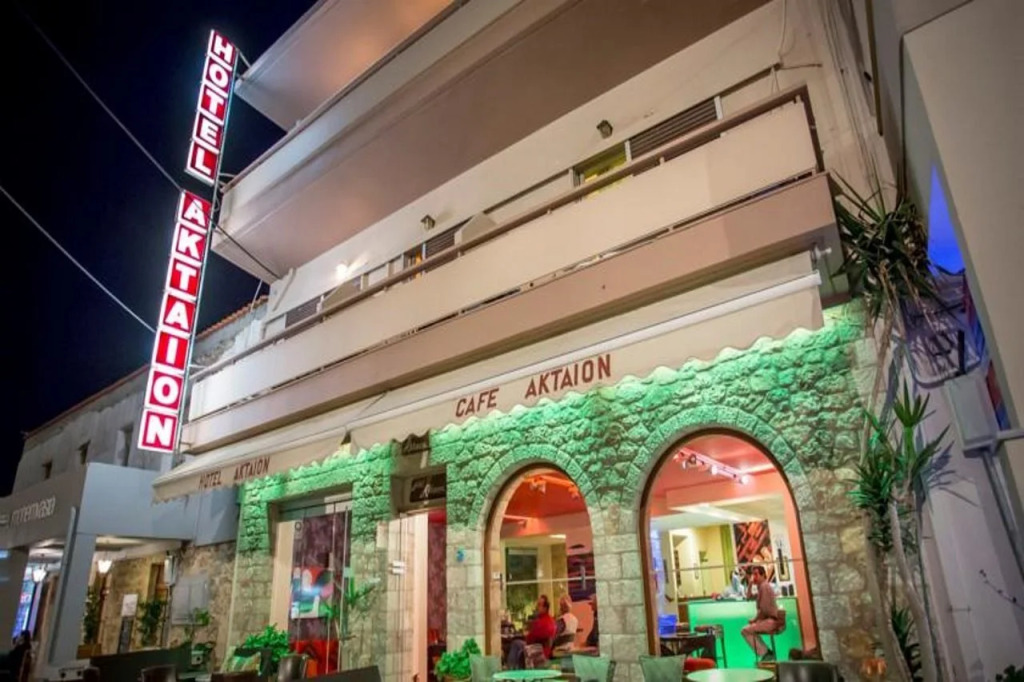 Aktaion Hotel