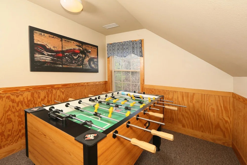 Cedar Falls 8 - Three Bedroom Chalet