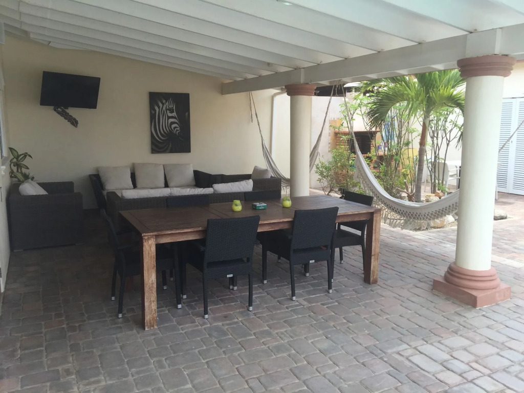 Boutique Hotel Swiss Paradise Aruba Villas and Suites