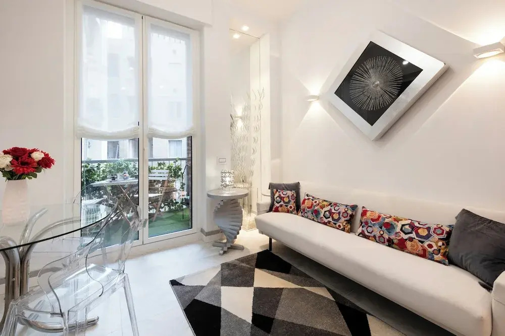 Falcone 5 – Stylish Duo Apartments