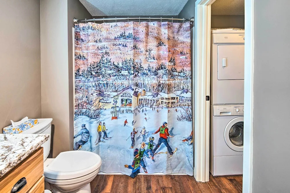 Spacious Village of Loon Home u003c 1 Mi to Ski Slopes