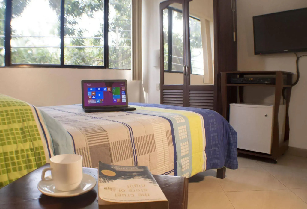 Hotel de Alborada - Cerca Del Aeropuerto
