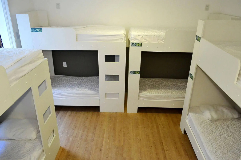 Botanic Hostel