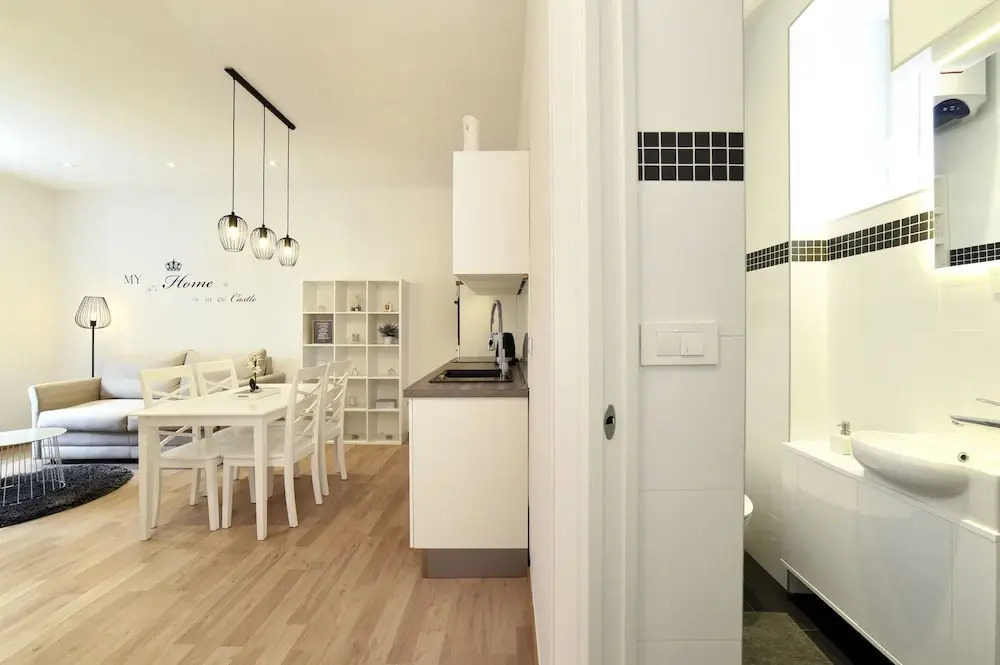 First Choice Centar - Primorska
