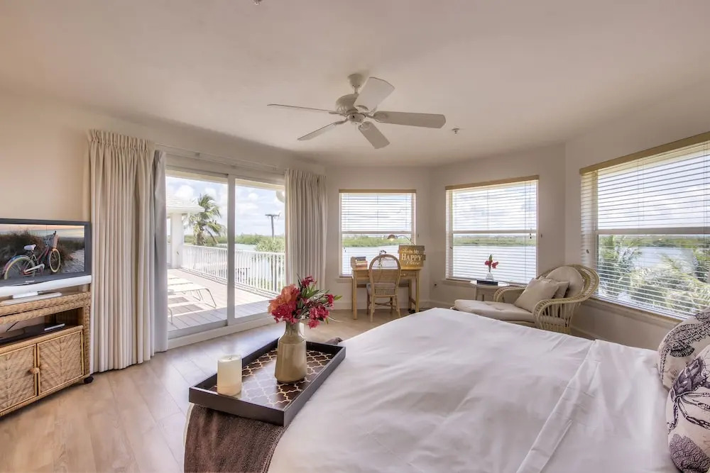 The White Ibis 5 Bedroom Home