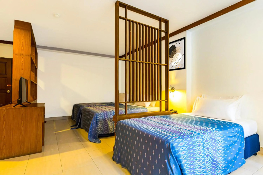 Collection O Howard Square Boutique Hotel