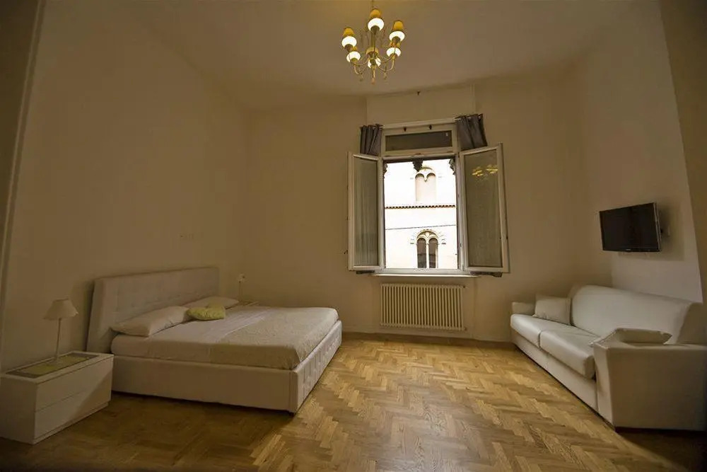 Indipendenza Luxury Apartments