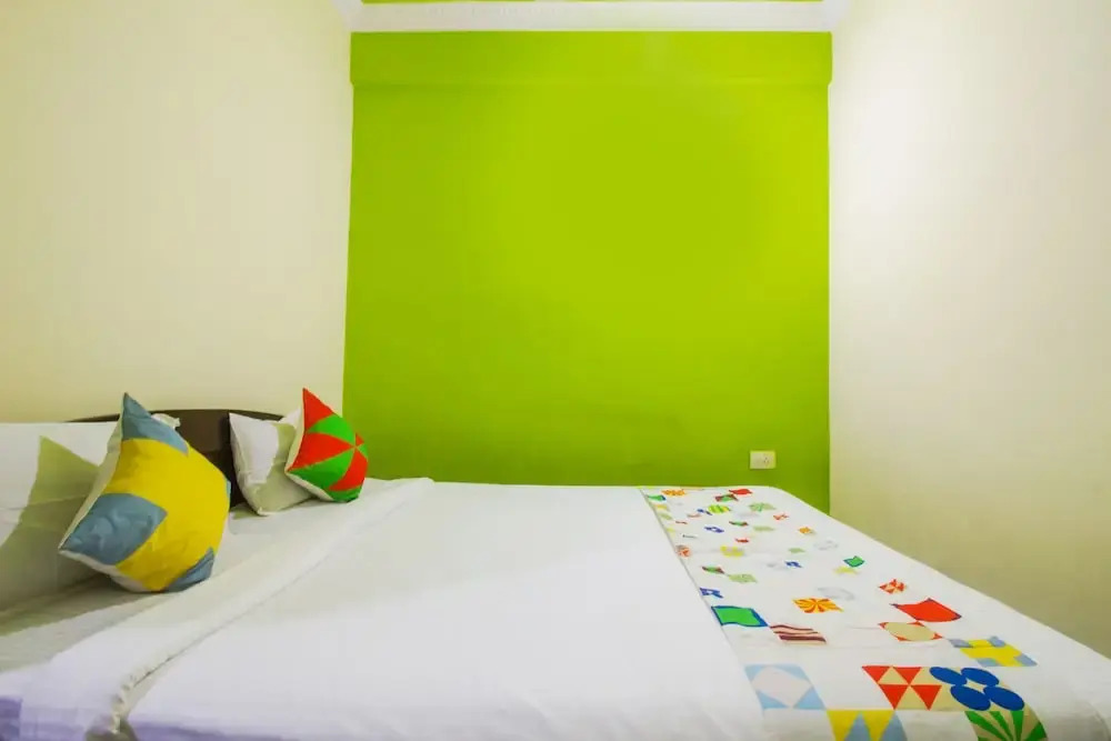 OYO 22472 Home Elegant Studio Tito's Lane