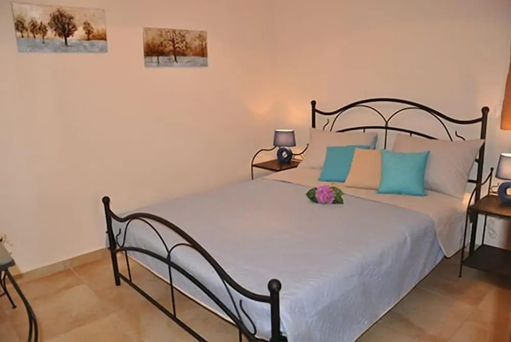Porfyras Island