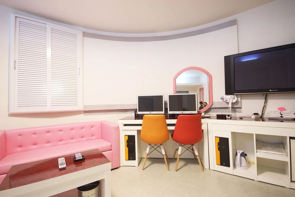 Jeonju Cherevill Motel