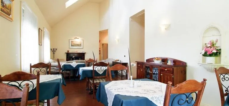Melba Lodge