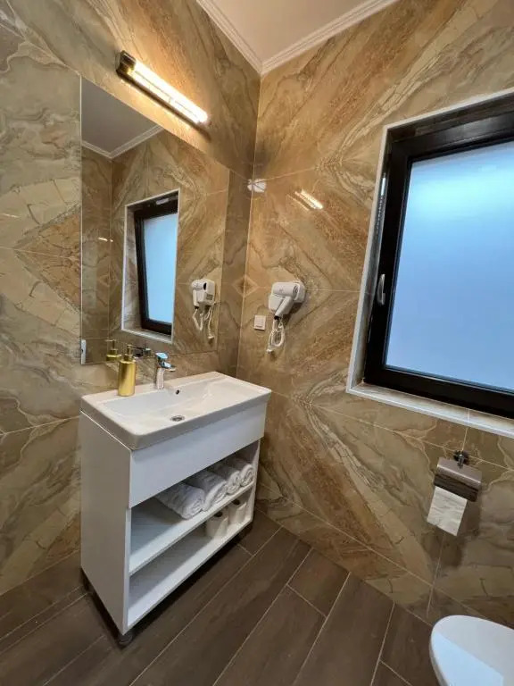 Aparthotel Plevnei 3