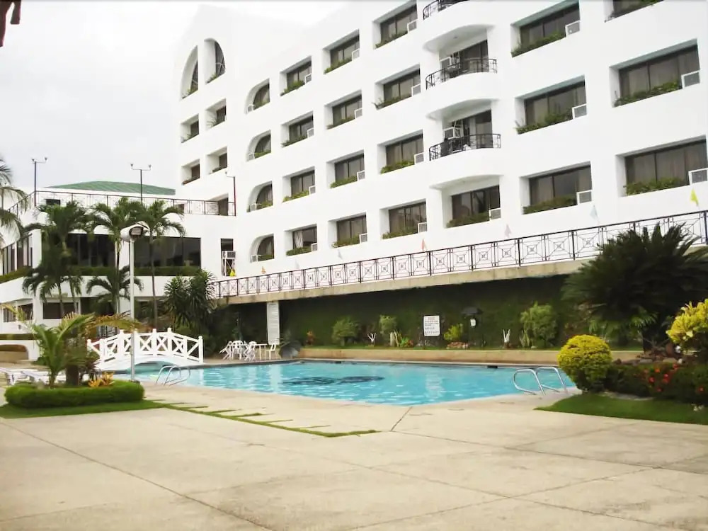 Pryce Plaza