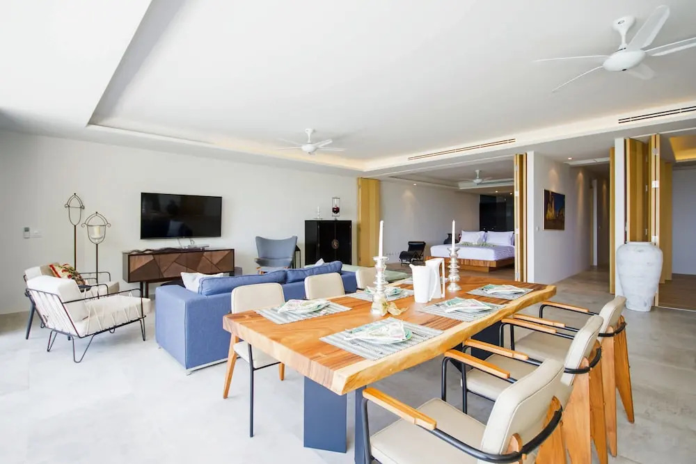 Luxury Hillside Residence at Bangtao