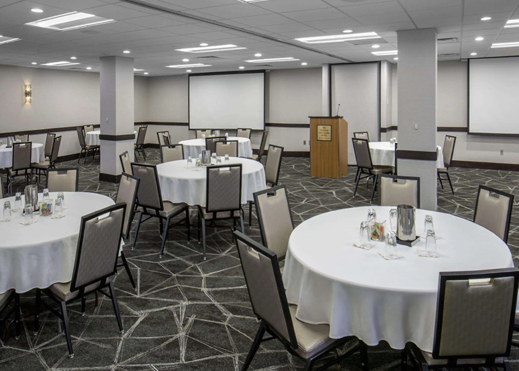 The Madison Concourse Hotel