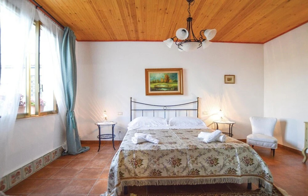 Beautiful Home in Erice With 2 Bedrooms