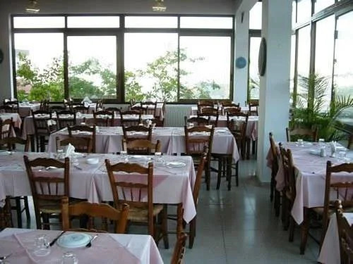 Two Flowers Hotel