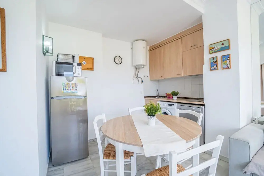 Apartment in Empuriabrava Near Sandy Beach