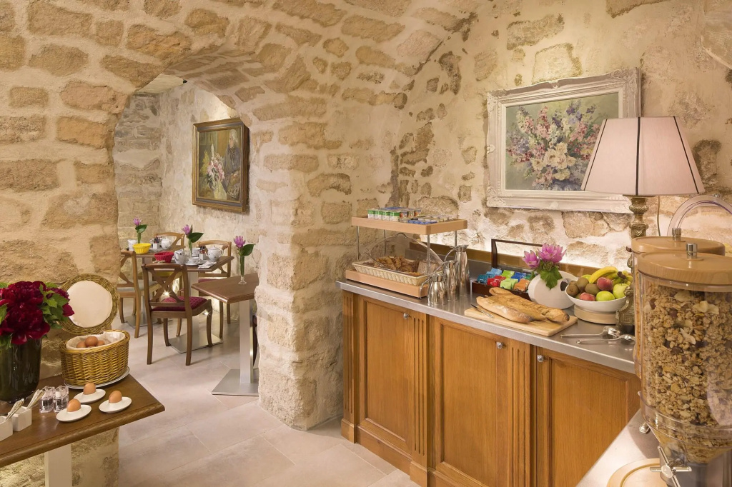 Hôtel Le Relais des Halles