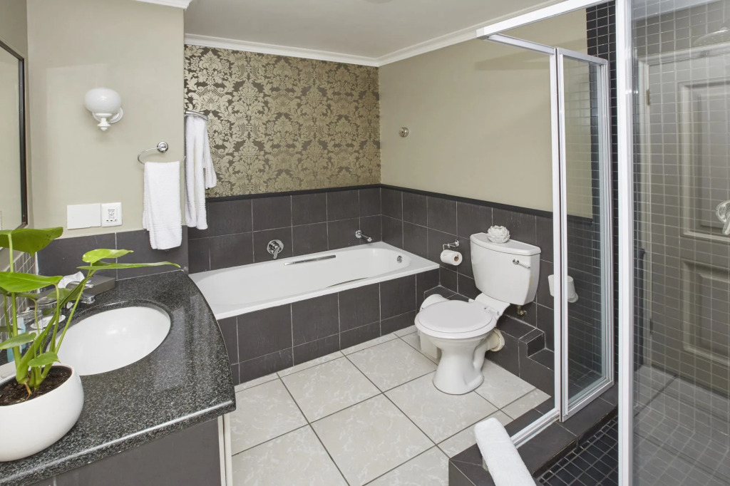 The Bantry Aparthotel by Totalstay