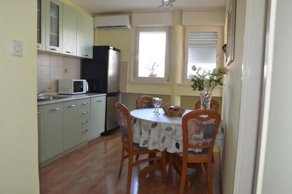 Beach Apartment Sweet Dora