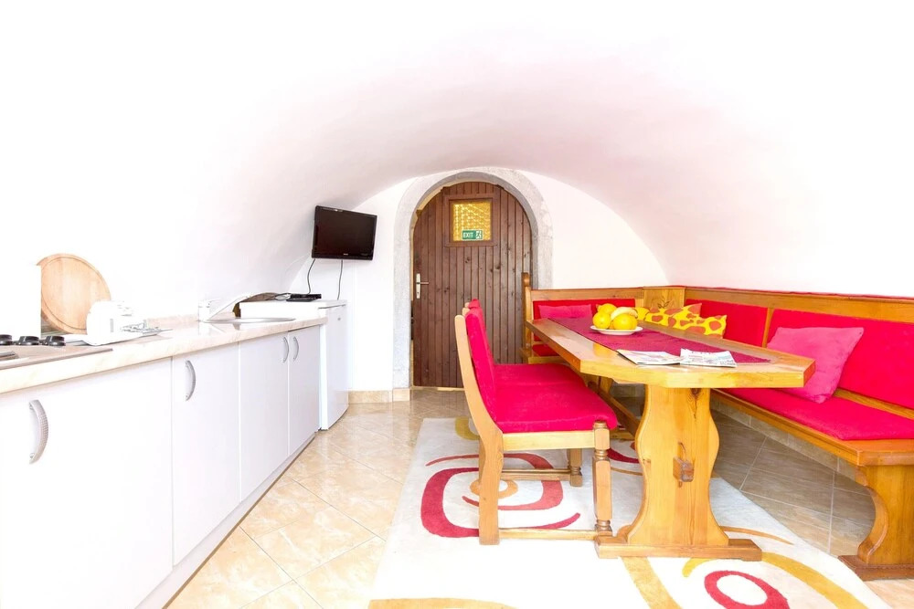 Apartment With one Bedroom in Skrpčići, With Enclosed Garden and Wifi - 500 m From the Beach