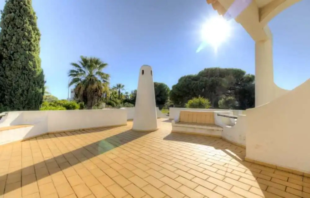 Villa - 4 Bedrooms with Pool and WiFi - 105890
