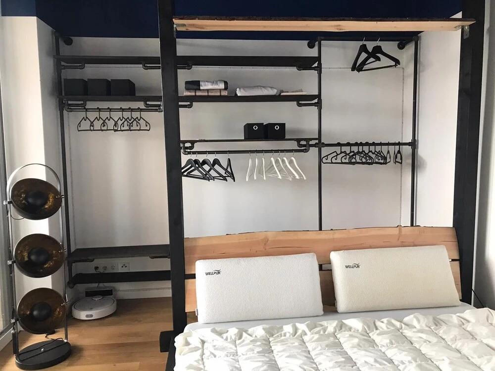 Business/holiday Apartment With Whirlpool