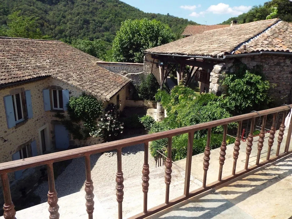 Holiday Home in Ardèche near Château de Ventadour