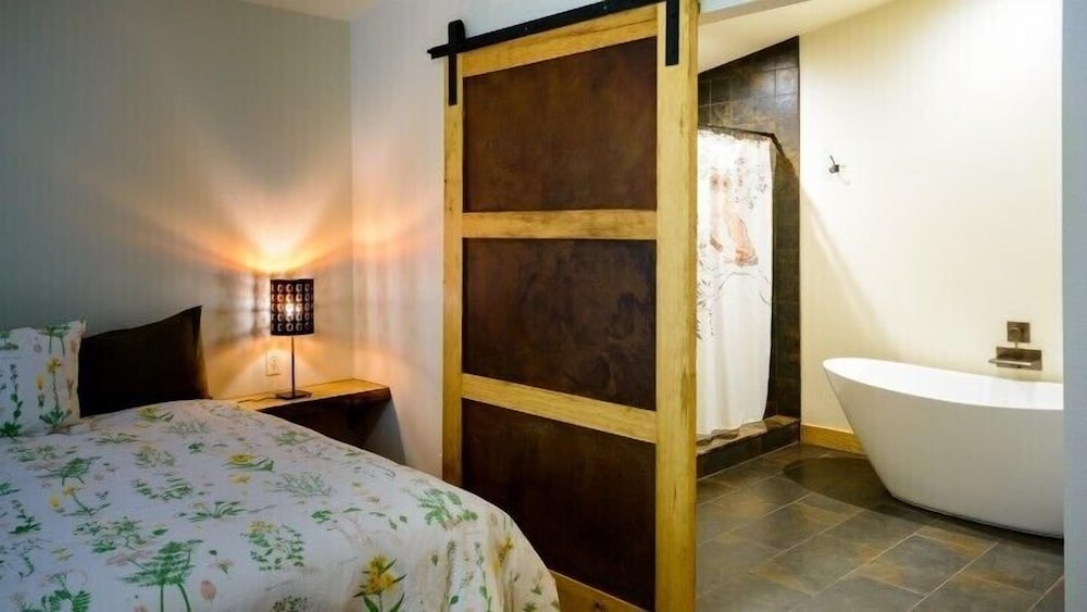 Scenic Wonders Alpenglow 1 Two Bedrooms