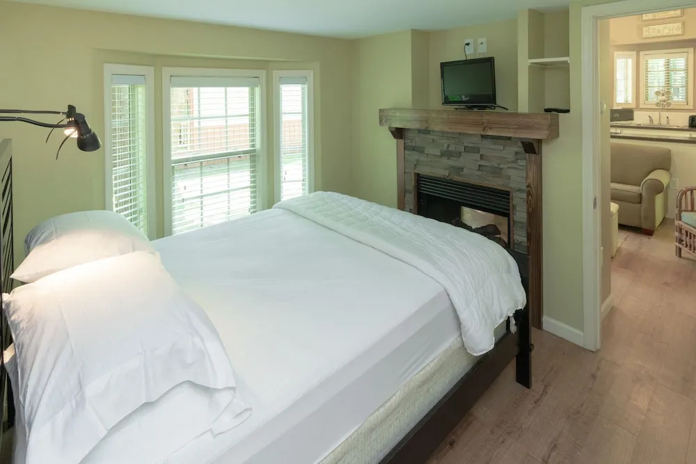 Sun Retreats at Wild Acres