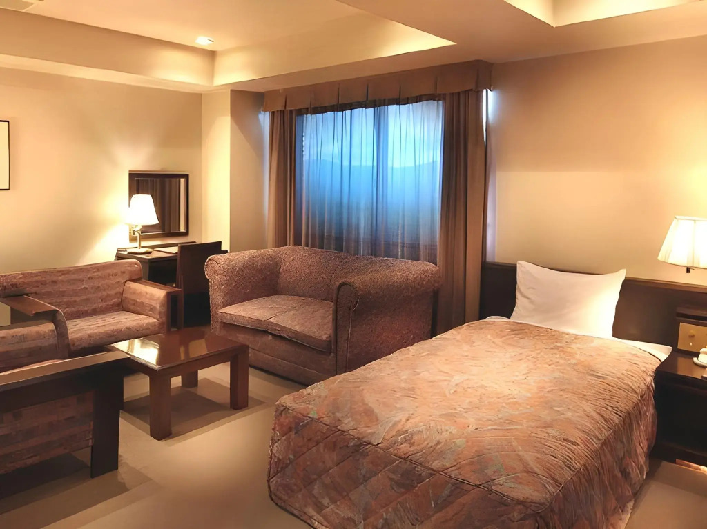 Karuizawakurabu Hotel 1130 Hewitt Resort