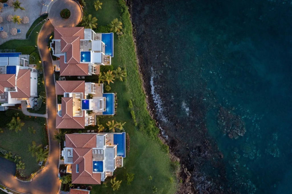 Windjammer Landing Resort and Residences