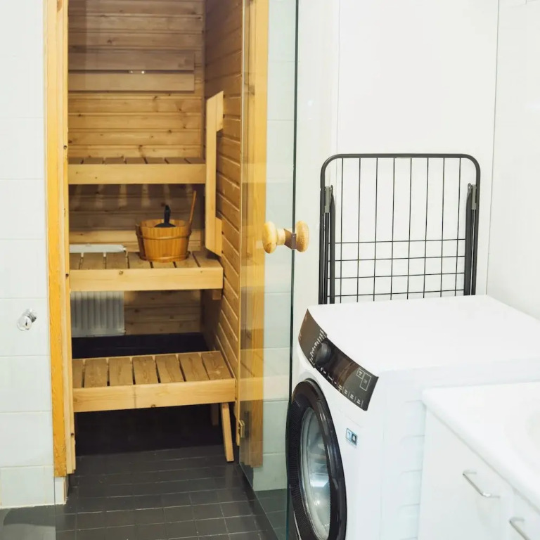 Cozy 2 Room Apartment With a Private Sauna!
