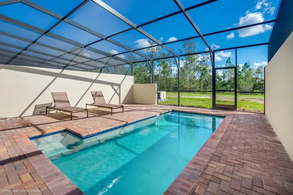 4bed 3Ba Home With Pool at Windsor