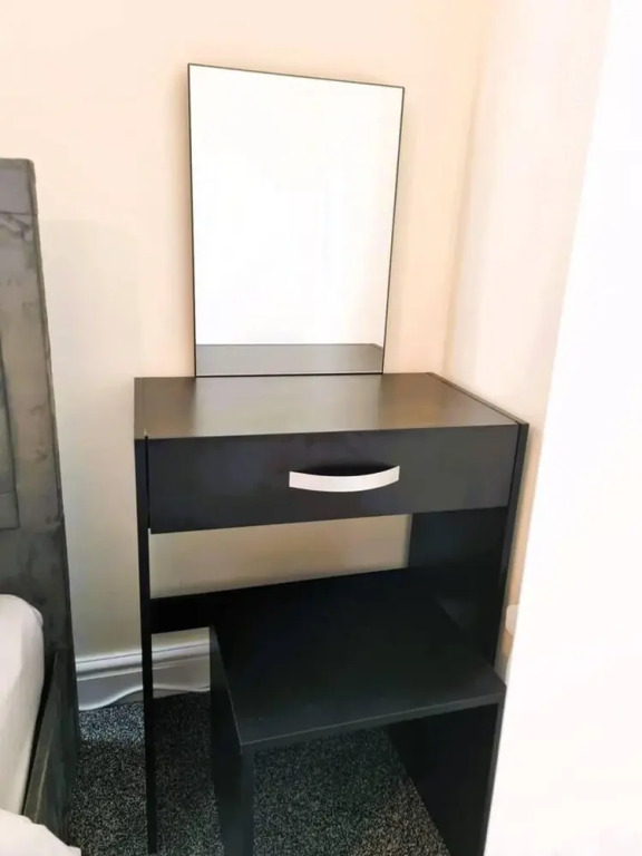 Stunning 2-bed House for 6 Guest Next to Anfield
