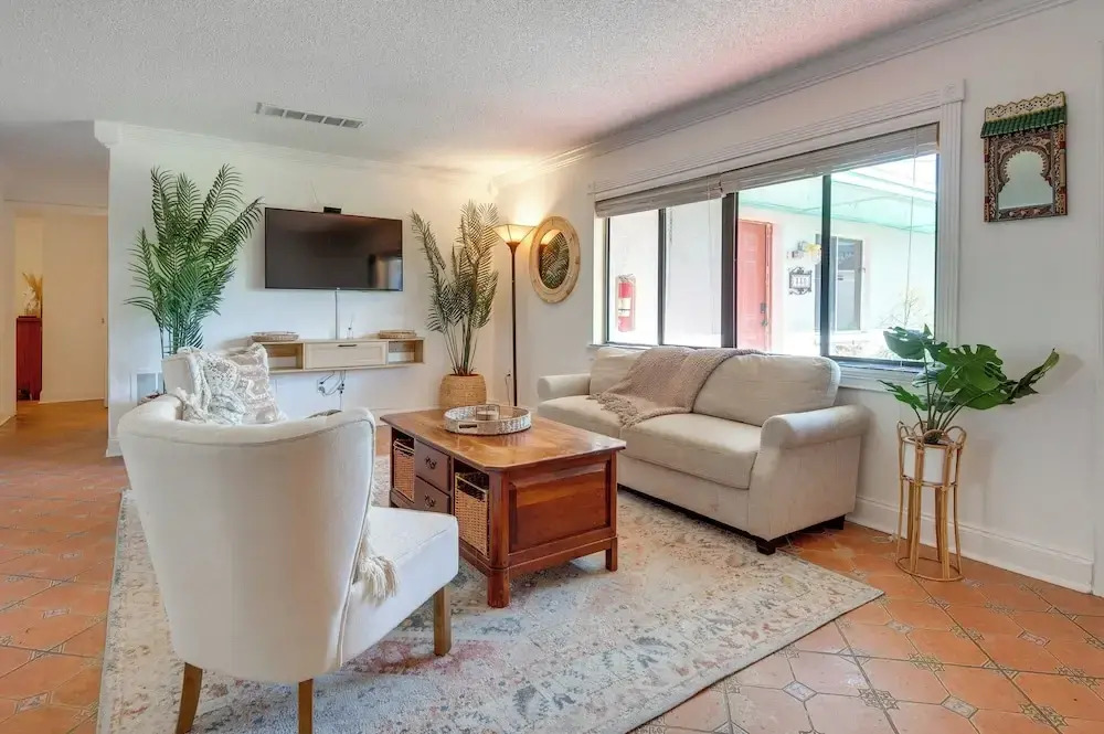 2 Blocks to Beach! Cape Canaveral Apt w/ Patio
