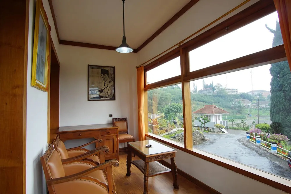 Selecta Hotel Batu Malang - Adults Only
