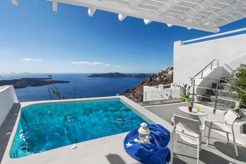 Alba Cave Villa