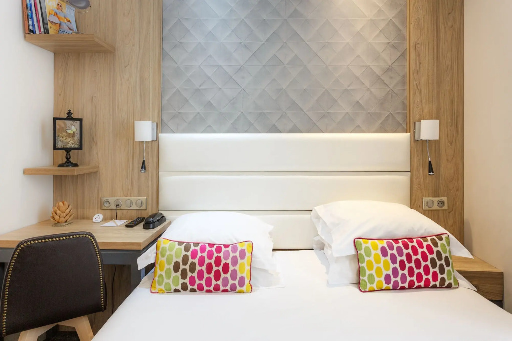 Serotel Suites Opera