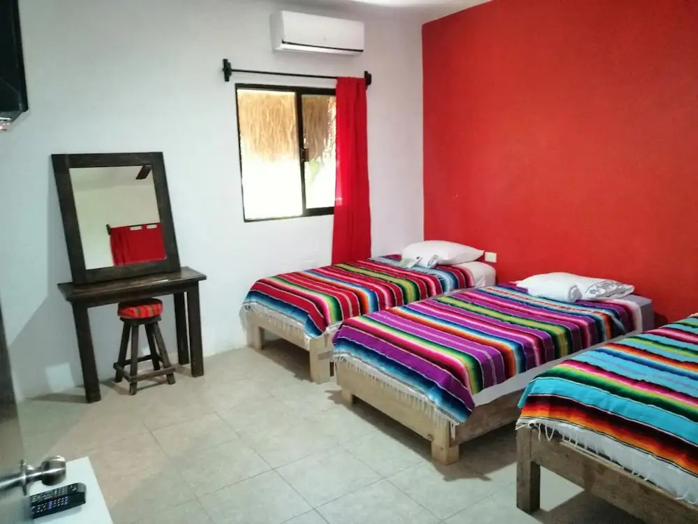 Hostel Casa Xtakay