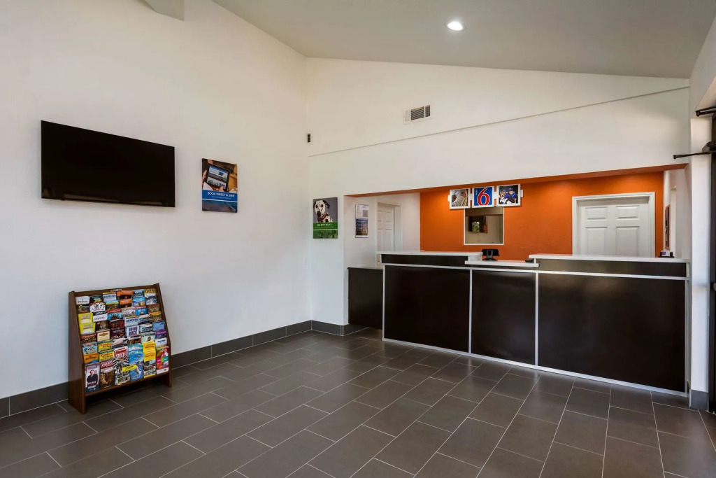 Motel 6-Freeport, TX