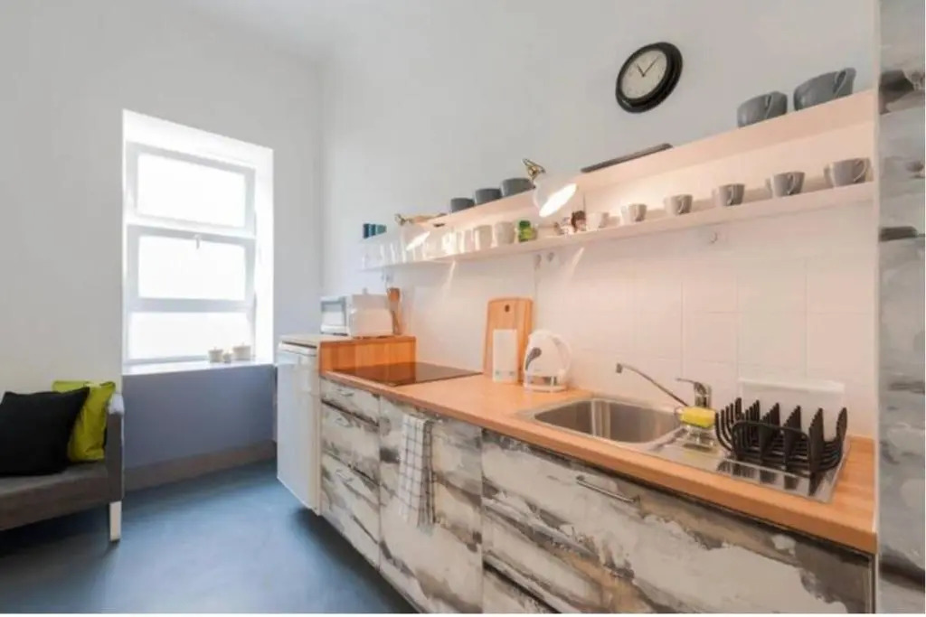 Modern stylish 2 bedroom holiday apartment