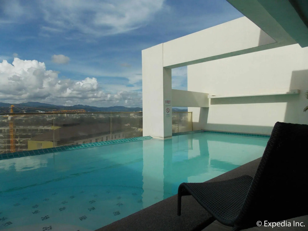 Cityscape Hotel