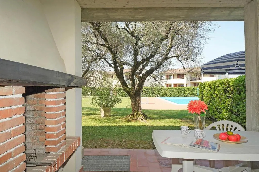 Lina s Apartment in Moniga del Garda