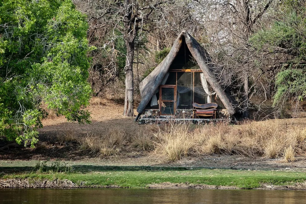 Hippo Lodge